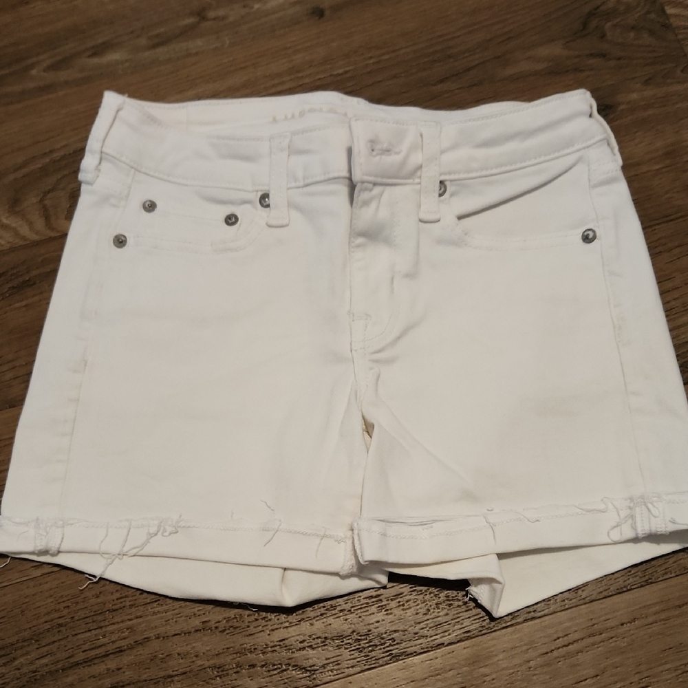 American Eagle Outfitters White Jean Shorts Fitted Cuffed